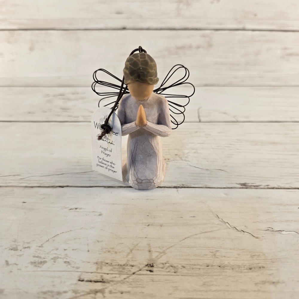 Willow Tree Angel of Prayer Ornament Susan Lordi Demdaco Kneeling Figure 4 inch